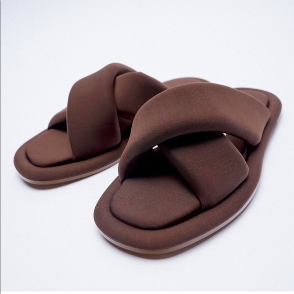 NWT Zara brown cushion slide sandals slippers